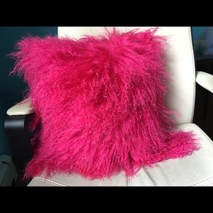 Hot pink Real lamb fur pillow cover 16” square new